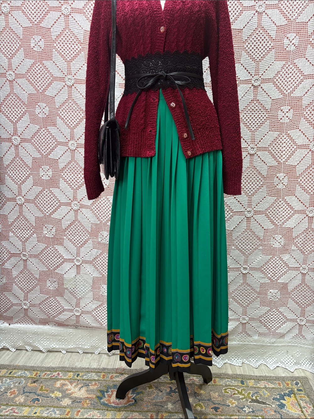 Vintage Chaus Pleated Midi Skirt